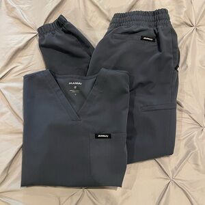 Jaanuu Women’s carbon gray scrub pants and one pocket top